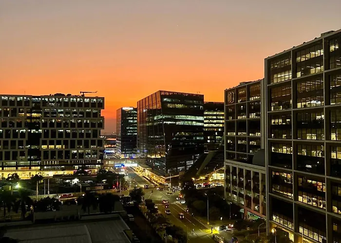 Near International Airport - Mall Of بيت للعطل *