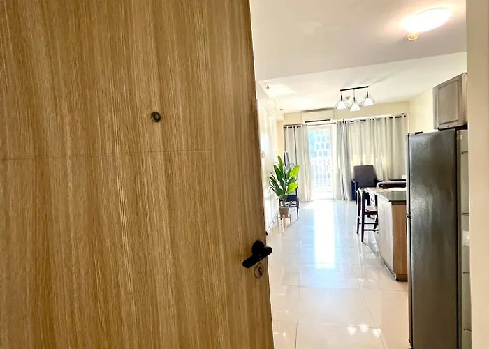 Near International Airport - Mall Of بيت للعطل